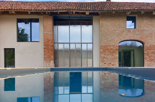Foto 38 - Haus mit 5 Schlafzimmern in Poirino mit privater pool und garten