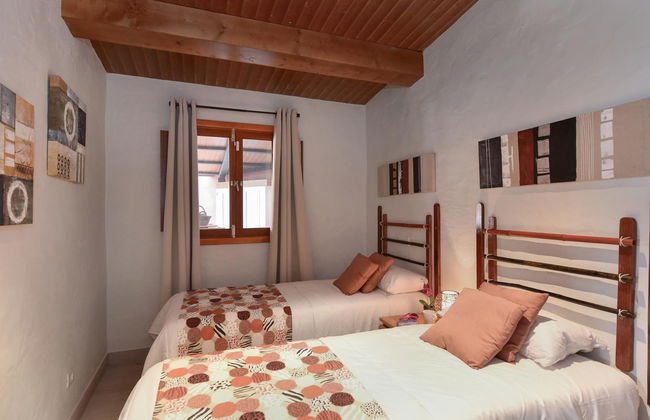 Casa de 4 quartos em Arucas com piscina privada e jardim - Foto 18