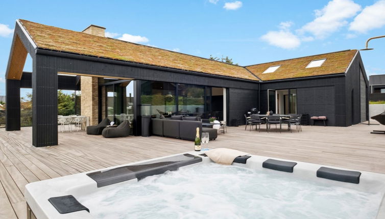 Foto 1 - Casa de 4 quartos em Blokhus com terraço e sauna
