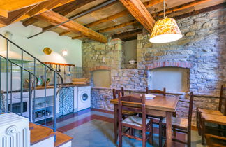 Photo 3 - Maison de 2 chambres à Marradi avec piscine