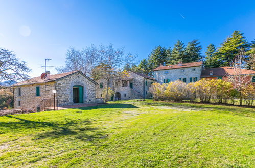 Foto 6 - Casa de 2 quartos em Marradi com piscina e jardim