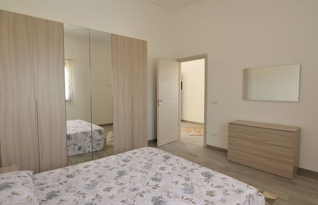 Casa de 3 quartos em Floridia com piscina privada e jardim - Foto 13