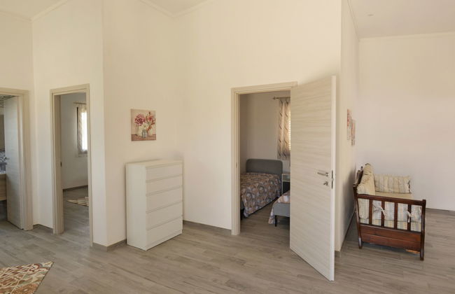 Casa de 3 quartos em Floridia com piscina privada e jardim - Foto 11