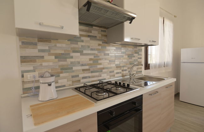 Casa de 3 quartos em Floridia com piscina privada e jardim - Foto 6