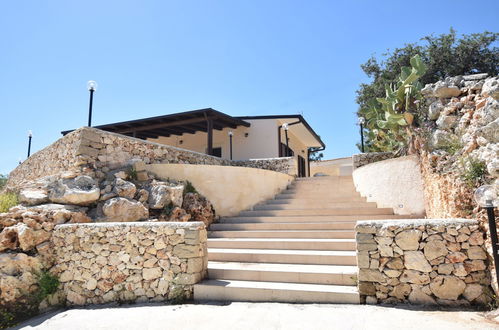 Photo 23 - Maison de 2 chambres à Floridia avec piscine privée et jardin