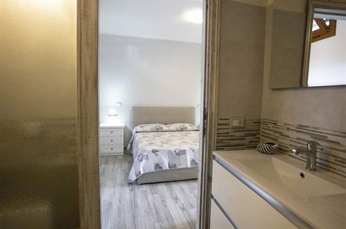 Foto 11 - Appartamento con 1 camera da letto a Trinità d'Agultu e Vignola con terrazza