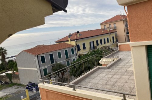 Foto 18 - Apartment mit 1 Schlafzimmer in Riva Ligure mit blick aufs meer