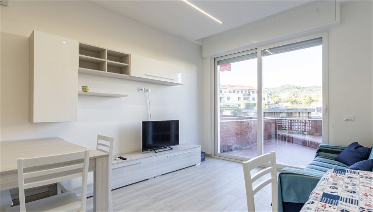 Photo 1 - Appartement de 1 chambre à Diano Castello avec terrasse et vues à la mer