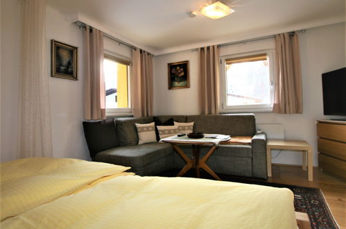 Photo 14 - 1 bedroom Apartment in Axams with garden and mountain view