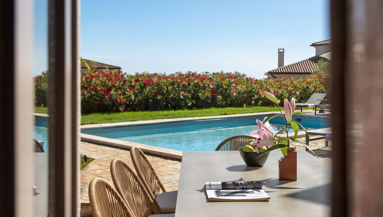 Casa de 5 quartos em Sveti Lovreč com piscina privada e jardim - Foto 1