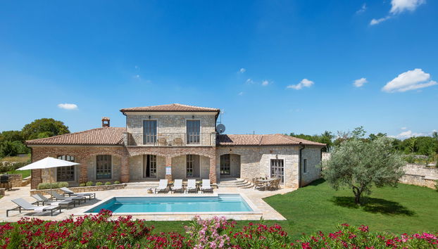 Casa de 5 quartos em Sveti Lovreč com piscina privada e jardim - Foto 2