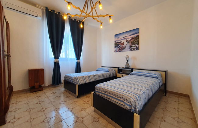 Casa de 3 quartos em Ispica com jardim e terraço - Foto 16