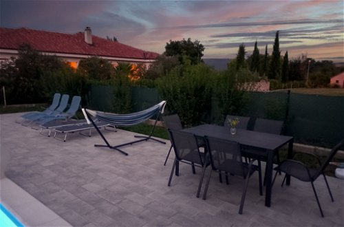 Photo 6 - 4 bedroom House in Trilj with private pool and terrace