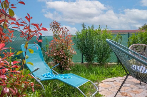 Foto 20 - Casa de 4 habitaciones en Trilj con piscina privada y terraza