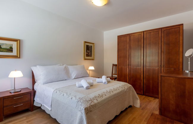 Casa con 4 camere da letto a Zagvozd con piscina privata e terrazza - Foto 10