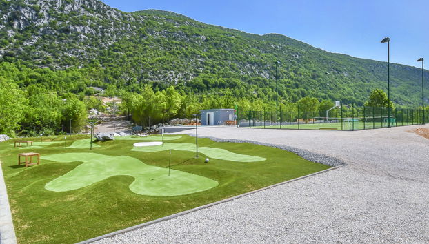 Casa con 4 camere da letto a Zagvozd con piscina privata e terrazza - Foto 5