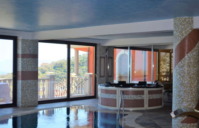 Divine Holiday Home in Giosa Marea with Sauna & Hot Tub - Foto 53