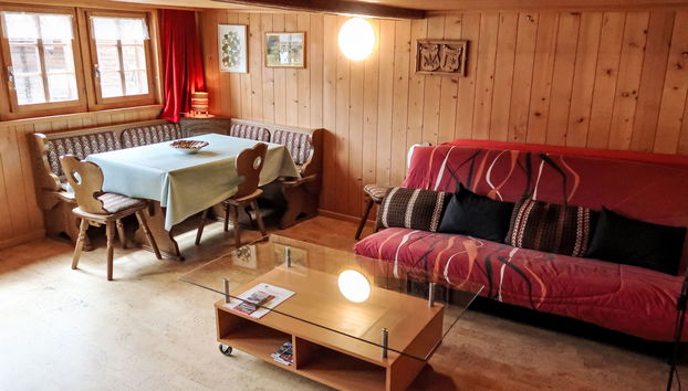 Apartamento de 3 habitaciones en Goms con jardín - Foto 2