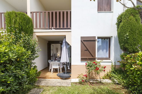 Foto 1 - Apartamento de 1 quarto em Vaux-sur-Mer com jardim e terraço