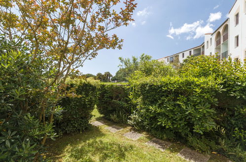 Foto 17 - Apartamento de 1 habitación en Vaux-sur-Mer con jardín y terraza