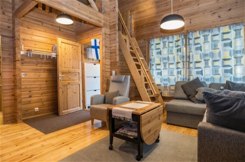 Foto 6 - Casa de 1 habitación en Kuusamo con sauna y vistas a la montaña