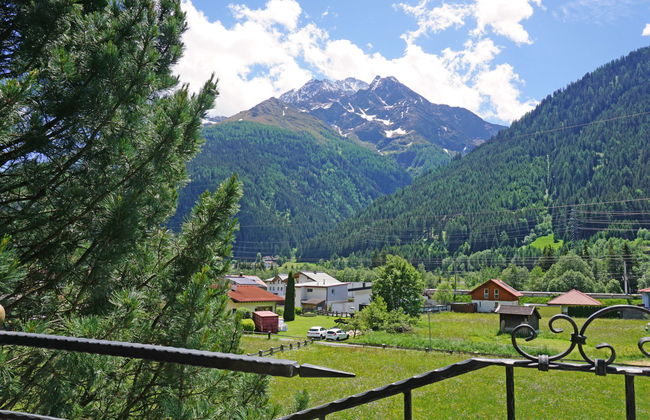 Apartamento de 3 quartos em Pettneu am Arlberg com jardim e terraço - Foto 2