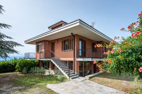 Photo 1 - Maison de 3 chambres à Bossolasco avec jardin