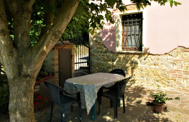 5 bedroom House in San Miniato with private pool and garden - Photo 46