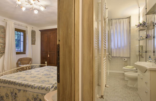 5 bedroom House in San Miniato with private pool and garden - Photo 10