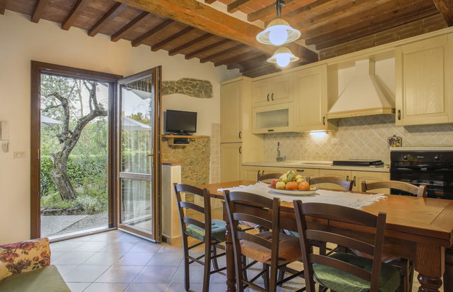 5 bedroom House in San Miniato with private pool and garden - Photo 14