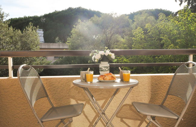 Apartamento de 2 quartos em Cavalaire-sur-Mer com terraço - Foto 14