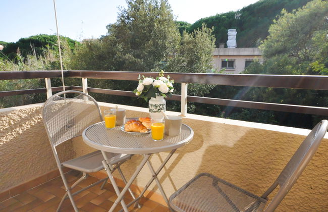 Apartamento de 2 quartos em Cavalaire-sur-Mer com terraço - Foto 2