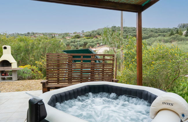 Casa de 1 quarto em Civezza com piscina e jardim - Foto 1