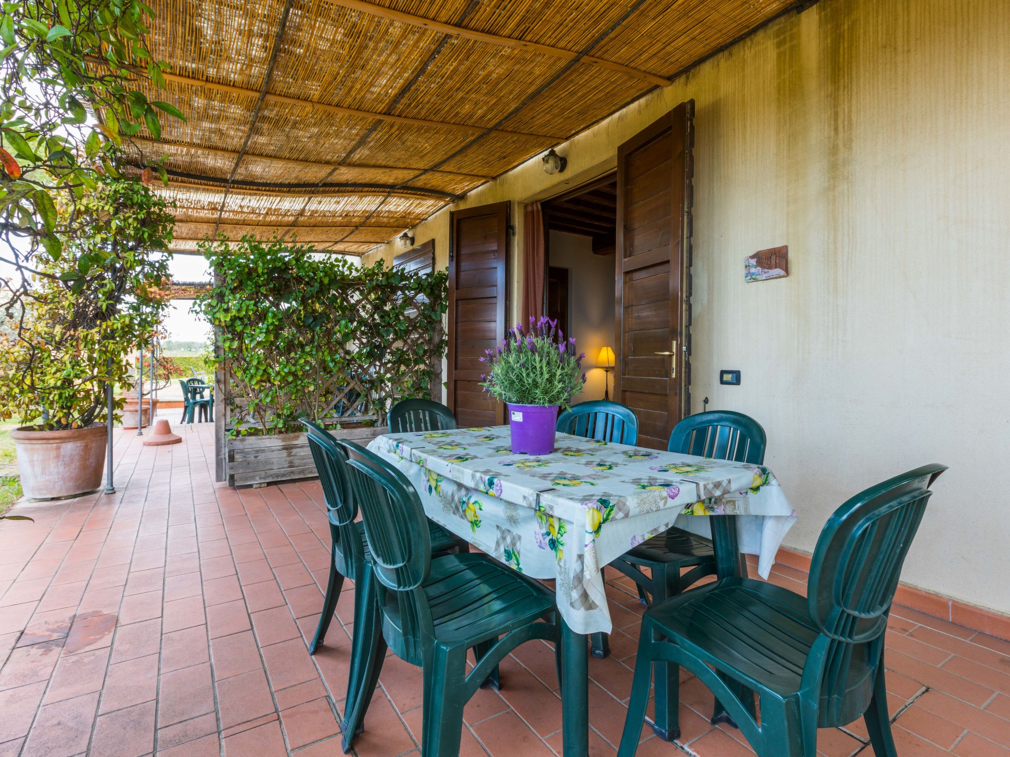 Foto 5 - Apartamento de 2 quartos em Cecina com piscina e jardim