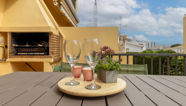 Haus mit 3 Schlafzimmern in Torredembarra mit schwimmbad und terrasse - Foto 2