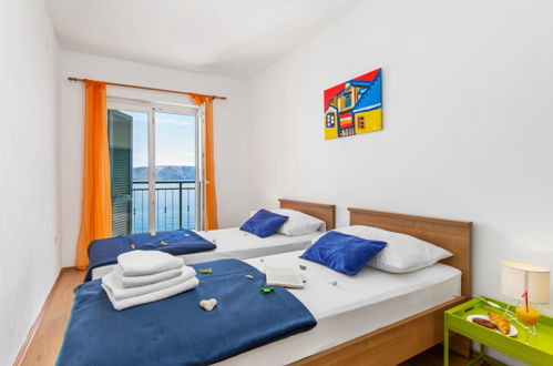 Foto 13 - Appartamento con 2 camere da letto a Senj con piscina e vista mare