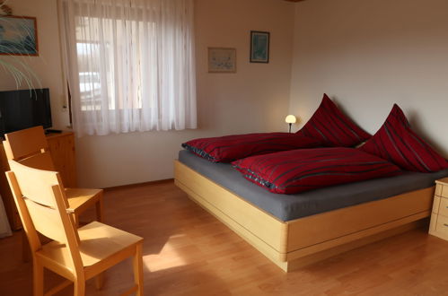 Foto 5 - Appartamento con 2 camere da letto a Furtwangen im Schwarzwald con terrazza e vista sulle montagne
