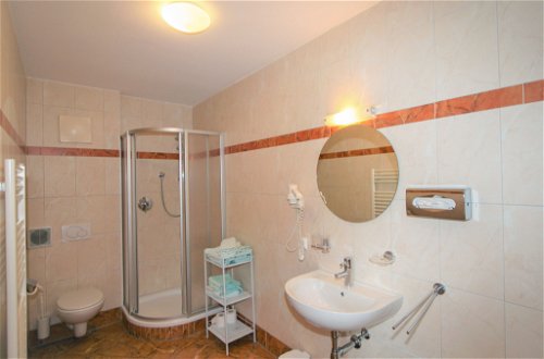 Photo 15 - 2 bedroom Apartment in Stumm with swimming pool and mountain view