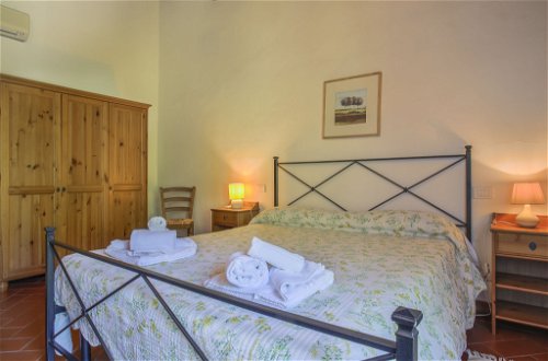 Foto 11 - Casa con 1 camera da letto a Sesto Fiorentino con piscina e giardino