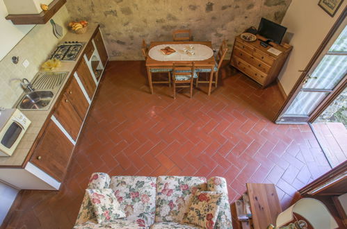 Photo 8 - Maison de 1 chambre à Sesto Fiorentino avec piscine et jardin