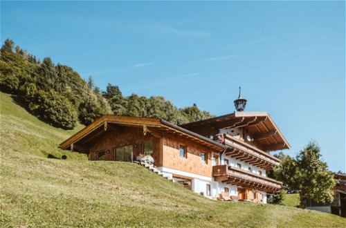 Foto 33 - Casa de 7 habitaciones en Bramberg am Wildkogel con jardín y vistas a la montaña