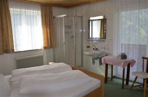 Foto 8 - Appartamento con 3 camere da letto a Kappl con vista sulle montagne