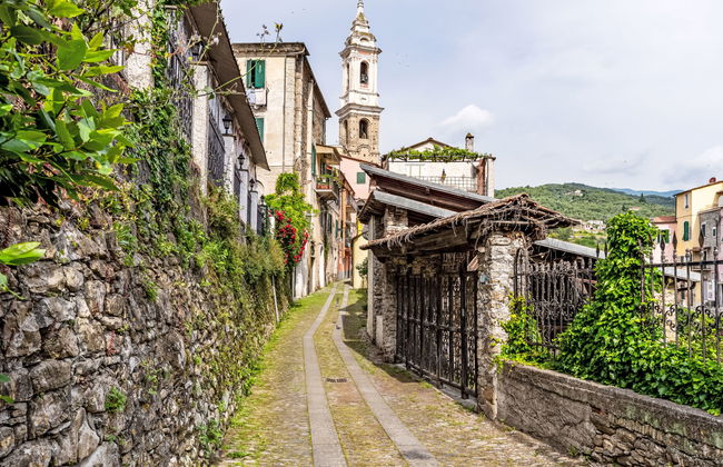 Casa de 4 quartos em Dolcedo com piscina e jardim - Foto 34