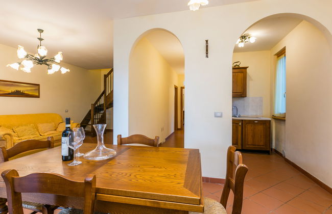 Casa de 5 quartos em Bucine com piscina e jardim - Foto 6