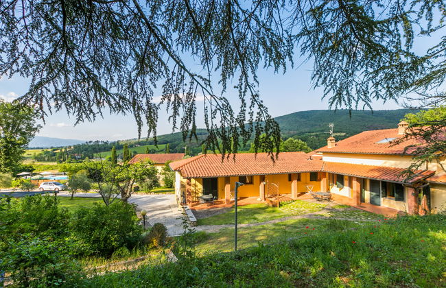 Casa de 5 quartos em Bucine com piscina e jardim - Foto 38