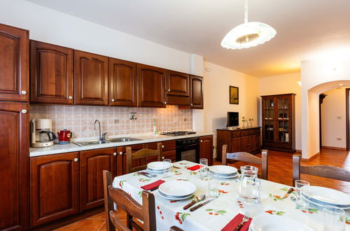 Foto 6 - Apartamento de 2 quartos em Diano Castello com piscina e jardim