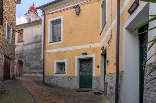 Photo 17 - Apartment in Stellanello with sea view