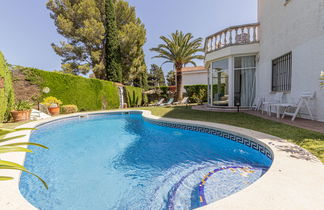 Photo 2 - Maison de 2 chambres à Cambrils avec piscine privée et vues à la mer