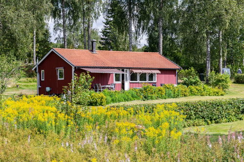 Foto 31 - Casa con 3 camere da letto a Karlstad con giardino e terrazza