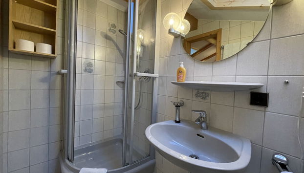 Apartment mit 1 Schlafzimmer in Farchant mit garten - Foto 5